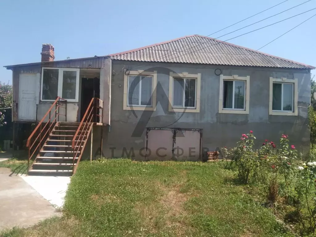 Дом в Краснодарский край, Апшеронск ул. Толстого (90 м) - Фото 1