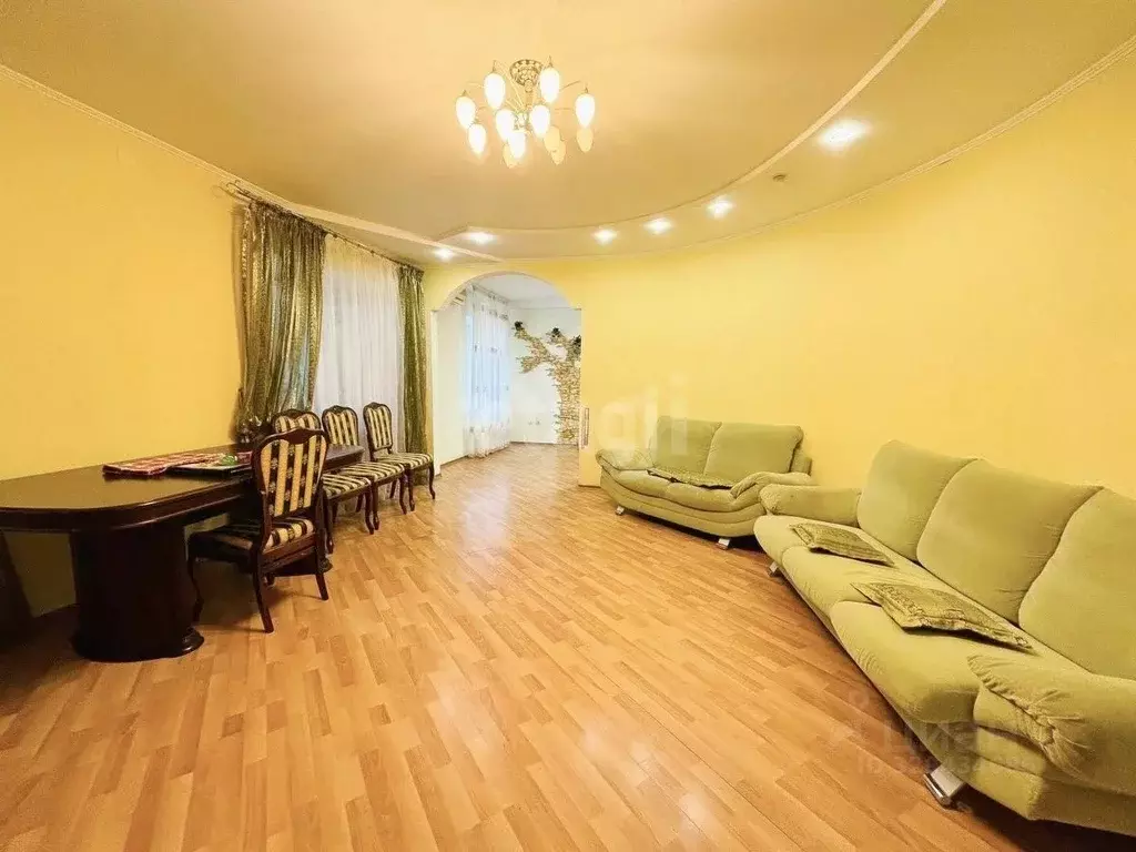 3-к кв. Татарстан, Казань ул. Масгута Латыпова, 34 (105.5 м) - Фото 1