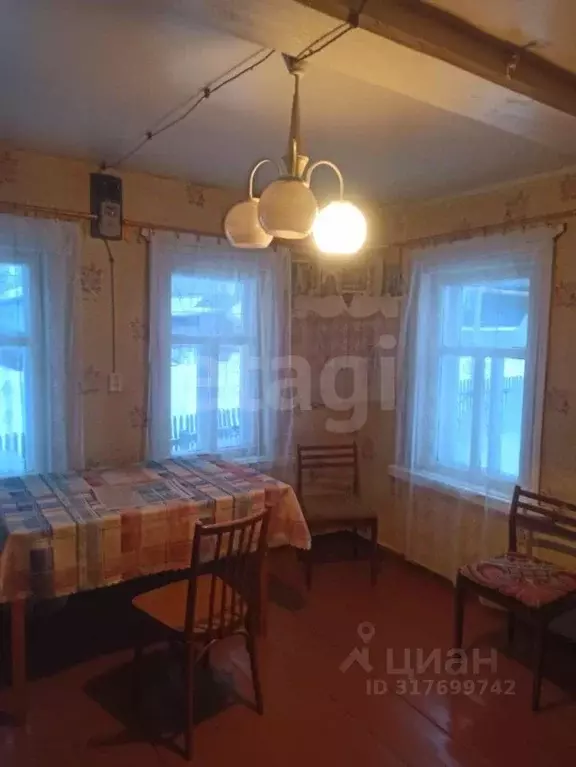 Дом в Мордовия, Атяшевский район, с. Дюрки Гражданская ул., 3 (33 м) - Фото 1