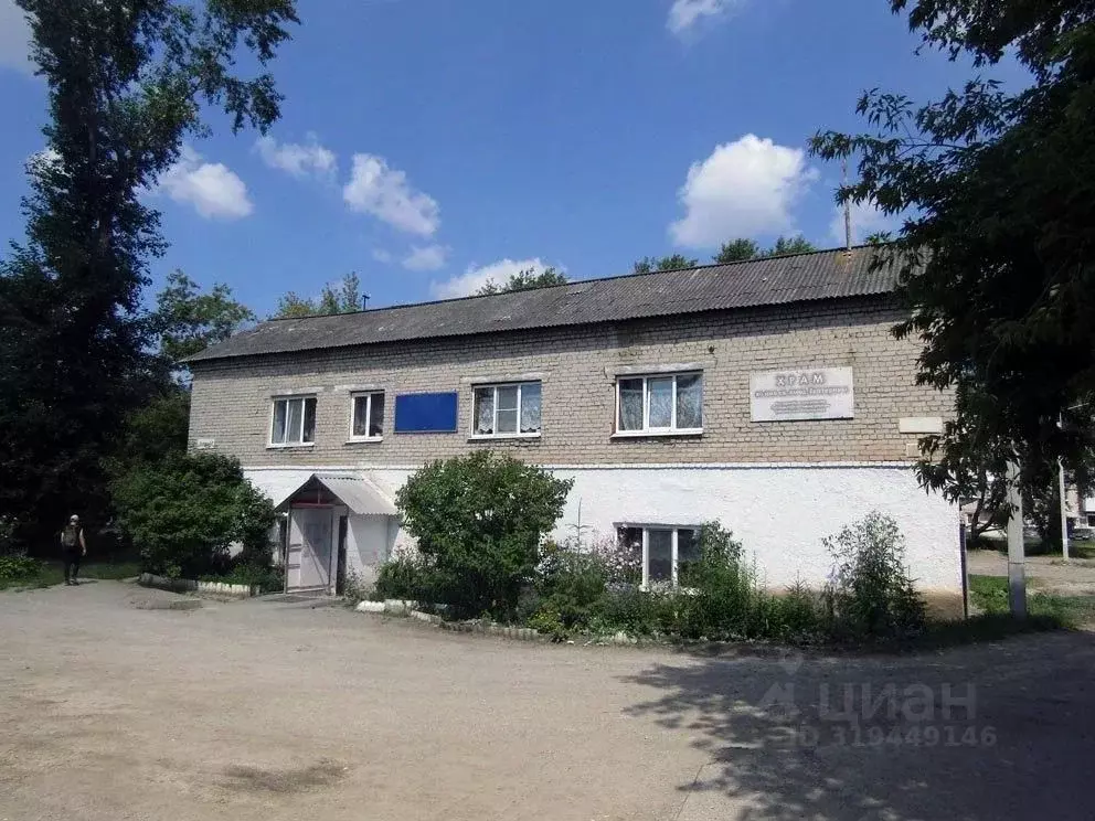 Помещение свободного назначения в Свердловская область, Богданович ул. ... - Фото 0