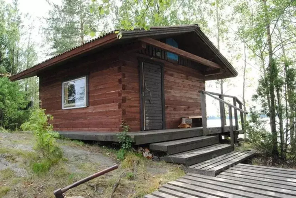 Дом в Карелия, Сортавальский муниципальный округ, Вяртсиля пгт ул. ... - Фото 0