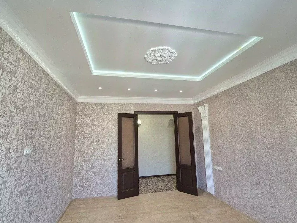 3-к кв. Свердловская область, Екатеринбург ул. Московская, 2 (75.2 м) - Фото 1