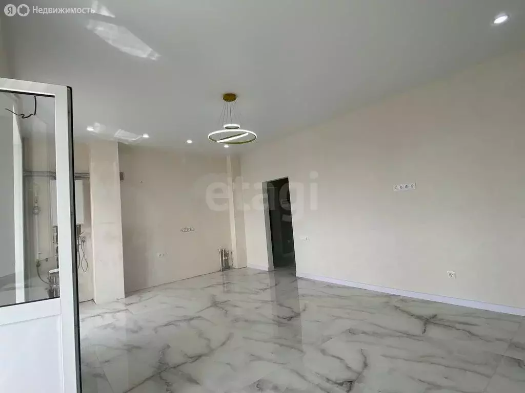 Квартира-студия: Ессентуки, Первомайская улица, 83 (42 м) - Фото 1