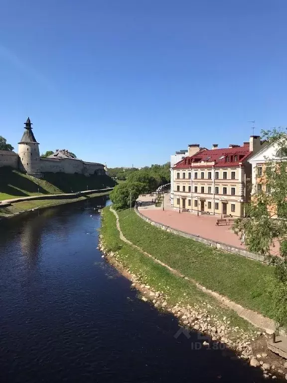 2-к кв. Псковская область, Псков Советская наб., 3 (75.0 м) - Фото 0