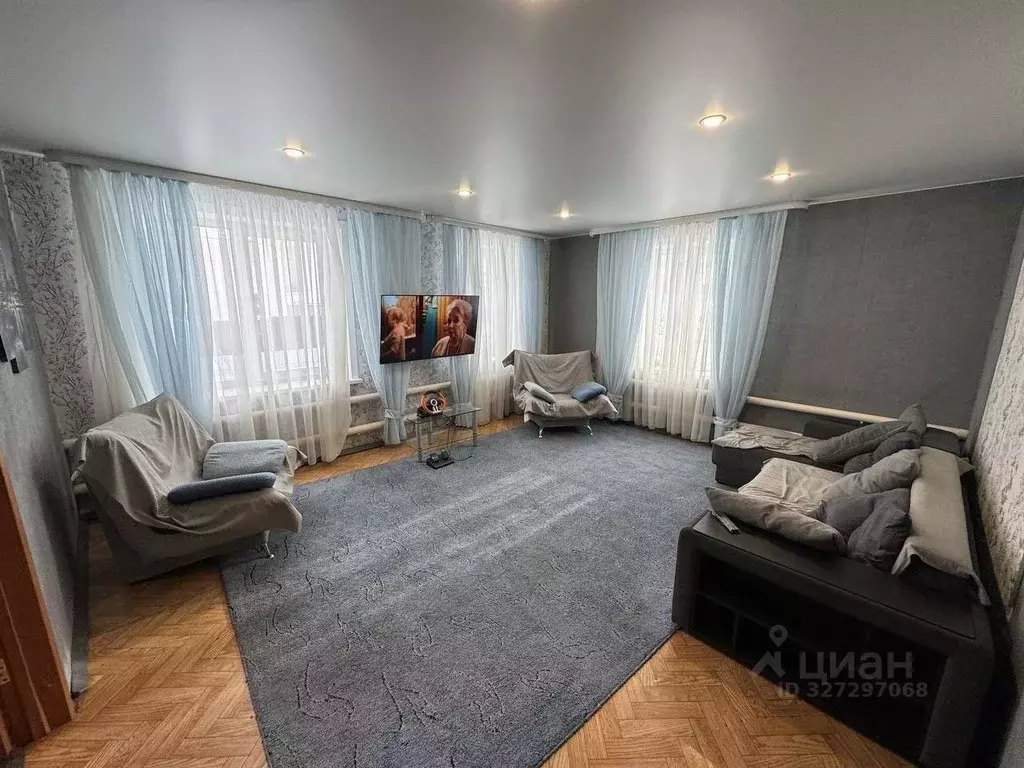 Дом в Свердловская область, Первоуральск ул. Огнеупорщиков, 8 (83 м) - Фото 2