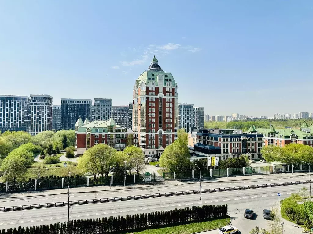 3-к кв. Москва Минская ул., 2Вк4 (196.7 м) - Фото 1