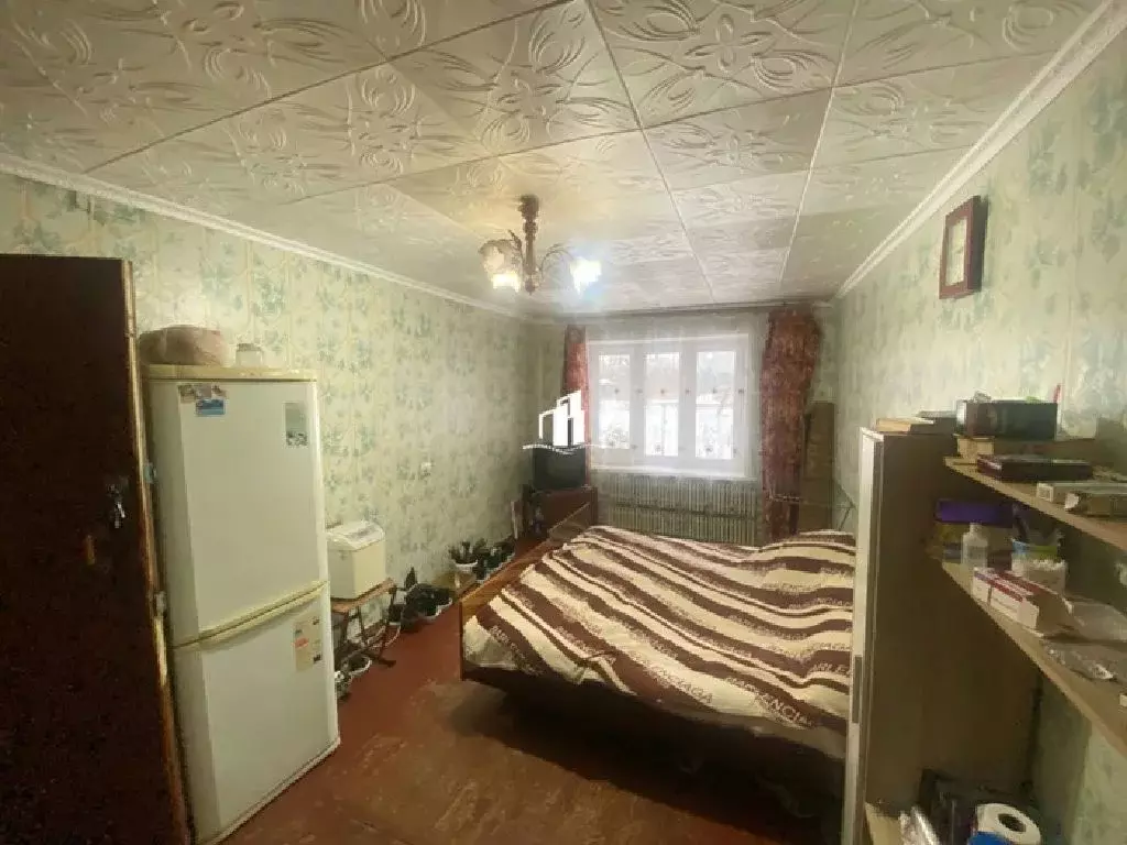 Продается комната в 9-комнатной квартире - Фото 1
