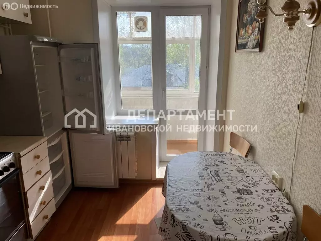 2-комнатная квартира: Иваново, улица Красных Зорь, 45 (49 м) - Фото 1