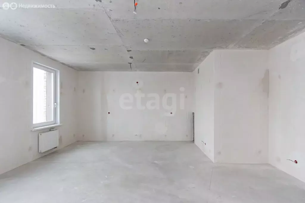 2-комнатная квартира: Тюмень, улица Фармана Салманова, 16 (79 м) - Фото 2