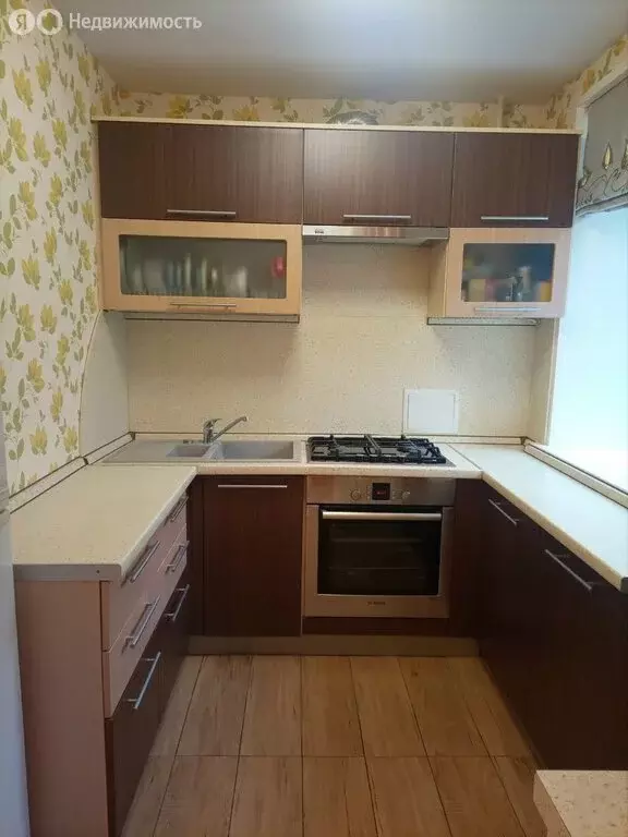 3-комнатная квартира: Соликамск, Набережная улица, 136 (61.3 м) - Фото 1