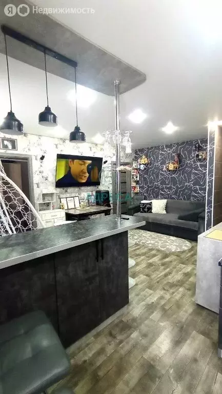 3-комнатная квартира: Новый Оскол, улица Славы, 19 (57 м) - Фото 2