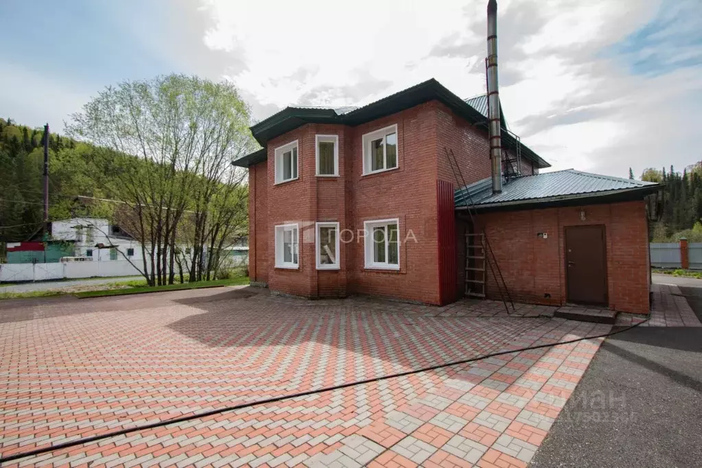 Дом в Кемеровская область, Таштагол Садовая ул., 60А (218 м) - Фото 0