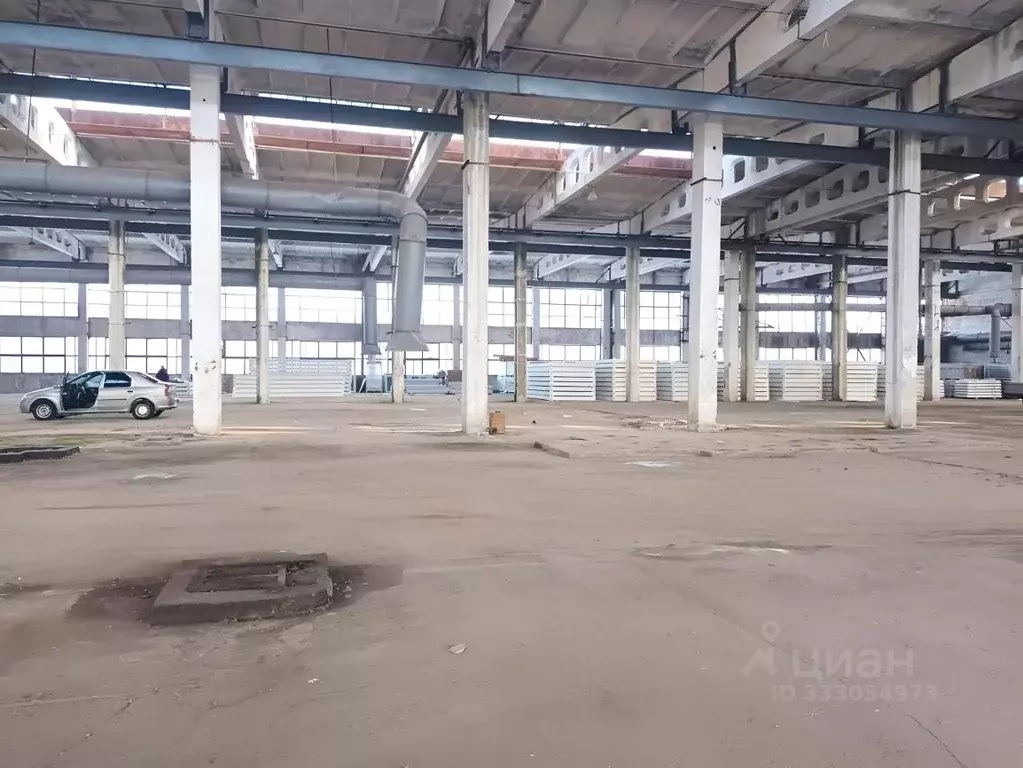 Склад в Ленинградская область, Ивангород Кингисеппский район, ул. ... - Фото 1