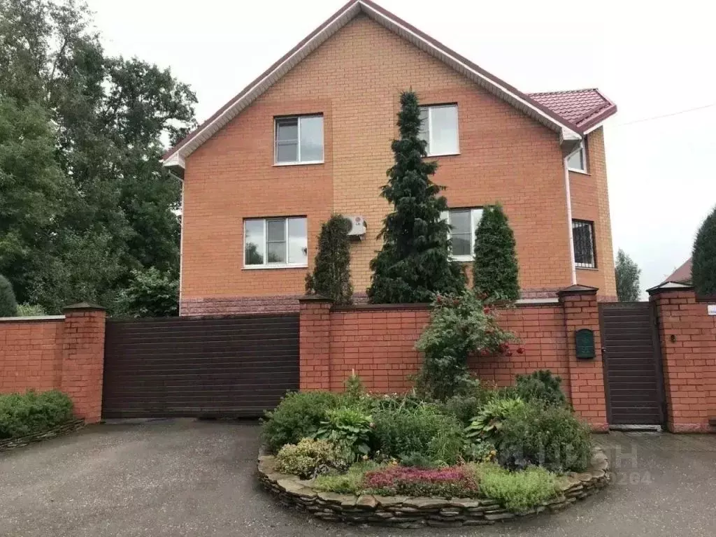 Дом в Тверская область, Тверь ул. Генерала Поленова (226 м) - Фото 1