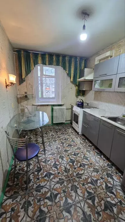 3-к. квартира, 60 м, 5/5 эт. - Фото 0