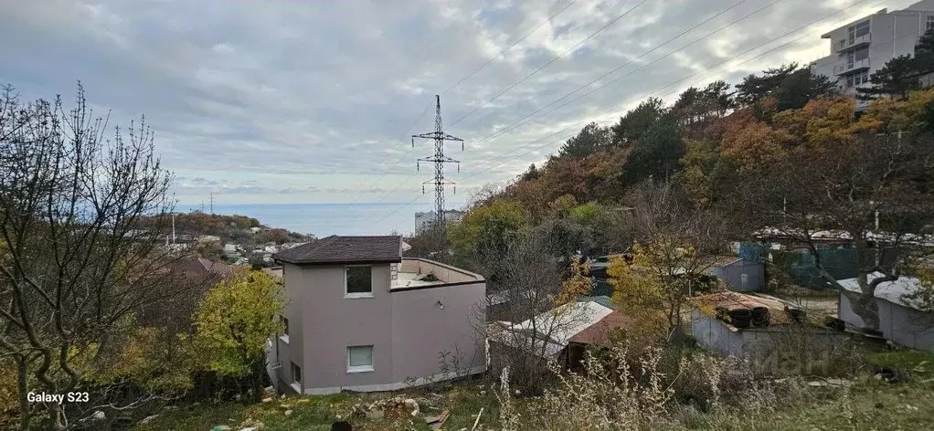 Участок в Крым, Ялта муниципальный округ, Гаспра пгт ул. Горького, 20 ... - Фото 1