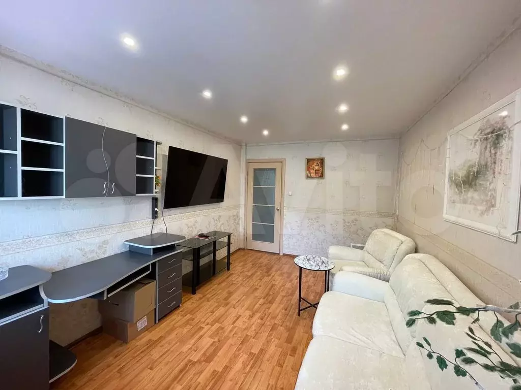 2-к. квартира, 42 м, 2/4 эт. - Фото 1