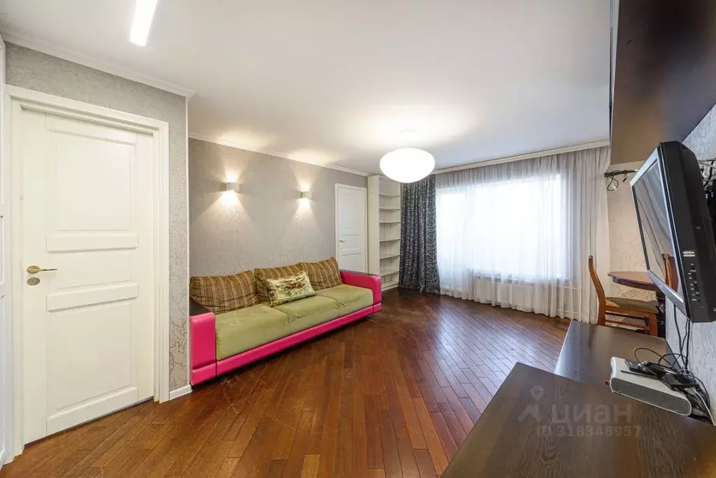 3-к кв. Москва Красноярская ул., 3К1 (53.5 м) - Фото 1