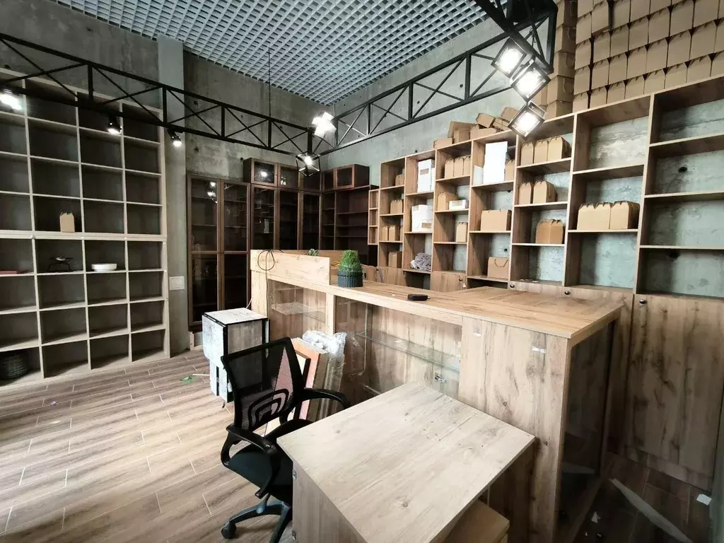 Торговая площадь в Краснодарский край, Сочи Завокзальный мкр, пер. ... - Фото 1