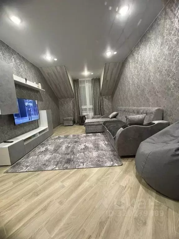 2-к кв. Северная Осетия, Владикавказ ул. Шамиля Джикаева, 1А (68.0 м) - Фото 1