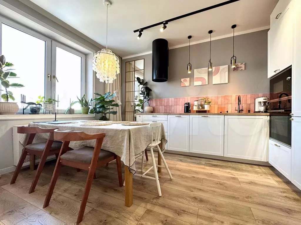 2-к. квартира, 70 м, 24/24 эт. - Фото 1