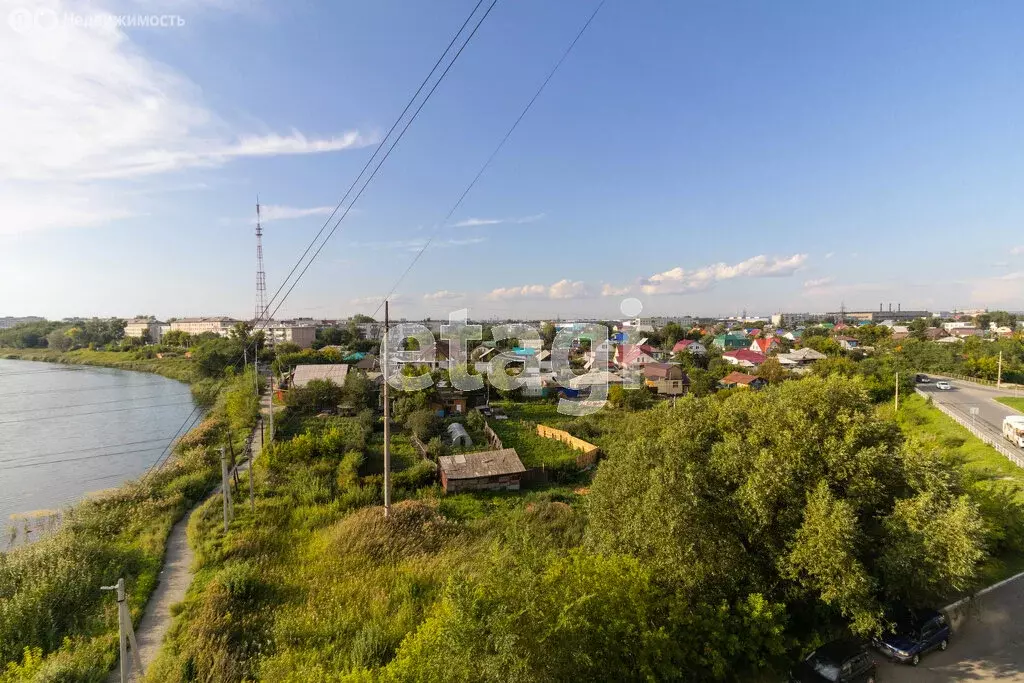 3-комнатная квартира: Курган, Солнечный бульвар, 10 (65 м) - Фото 2