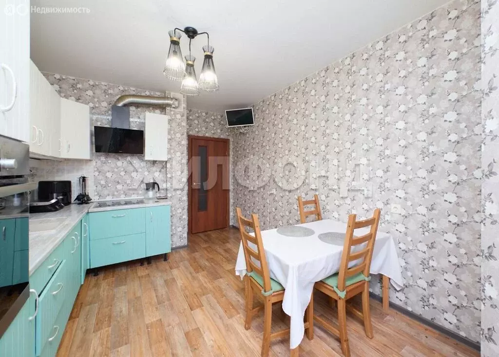 2-комнатная квартира: Новосибирск, улица Тюленина, 28 (69.3 м) - Фото 1