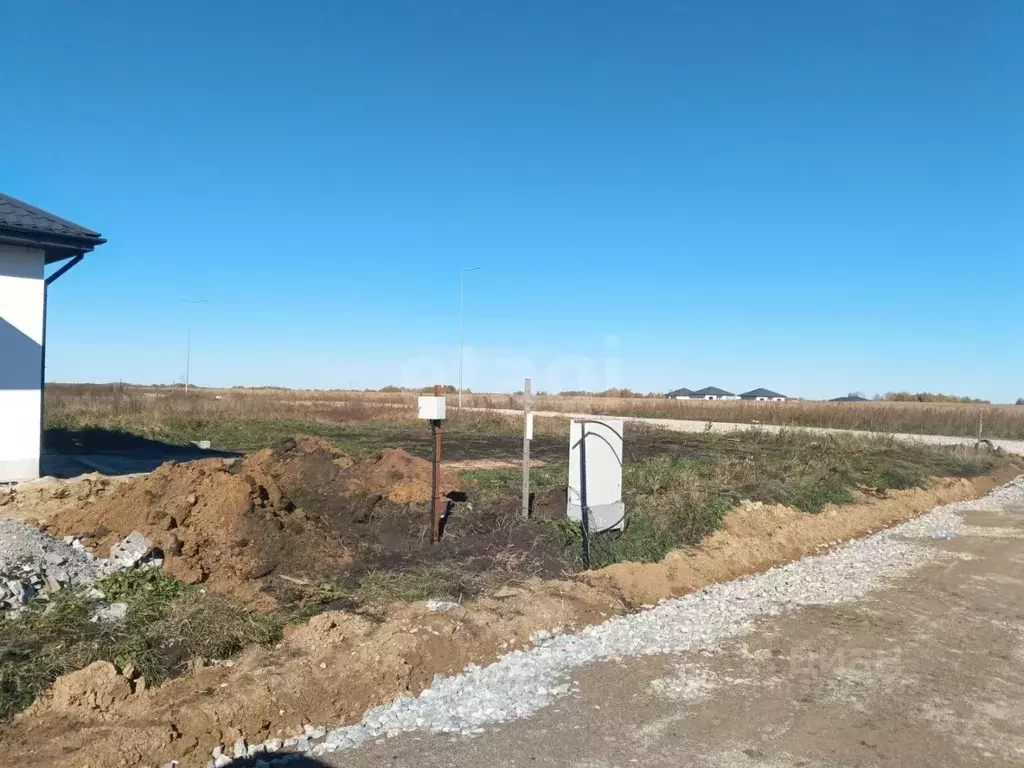 Участок в Тюменская область, Тюменский муниципальный округ, с. Чикча, ... - Фото 1