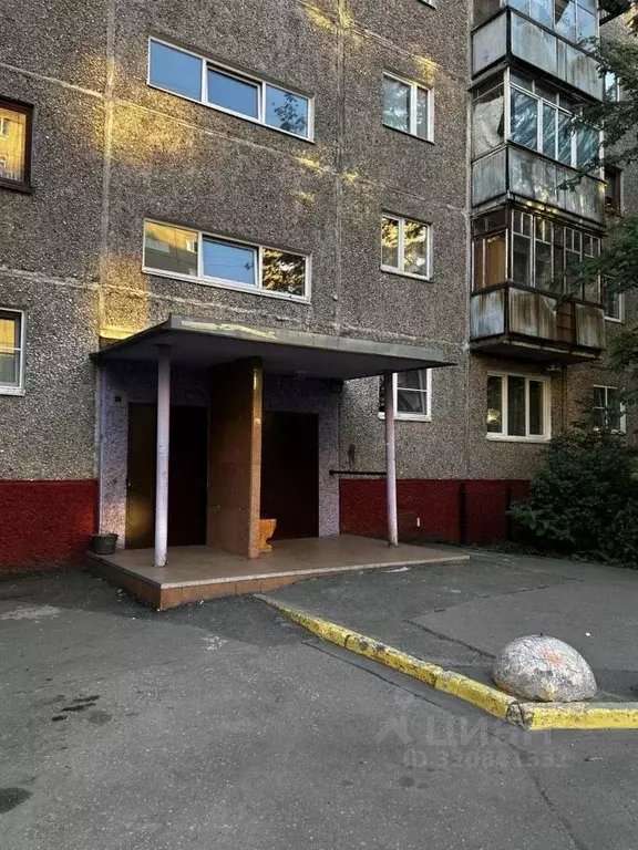 2-к кв. Мурманская область, Мурманск ул. Капитана Маклакова, 25 (56.0 ... - Фото 0