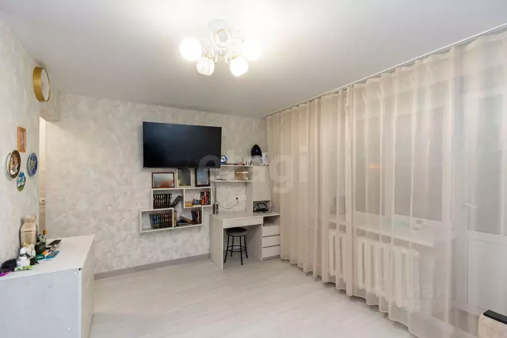 1-к кв. Тюменская область, Тюмень Локомотивная ул., 116 (31.9 м) - Фото 1