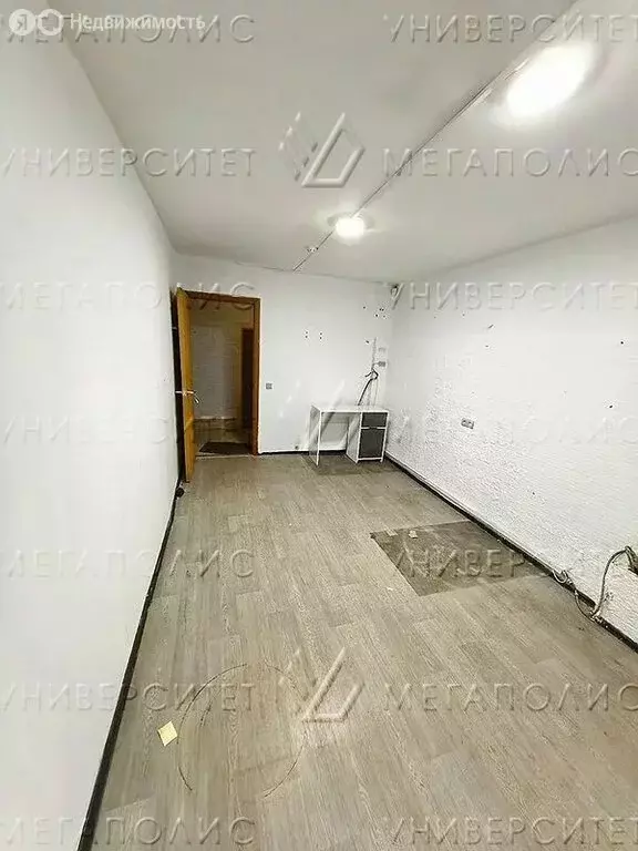 Офис (15 м) - Фото 2