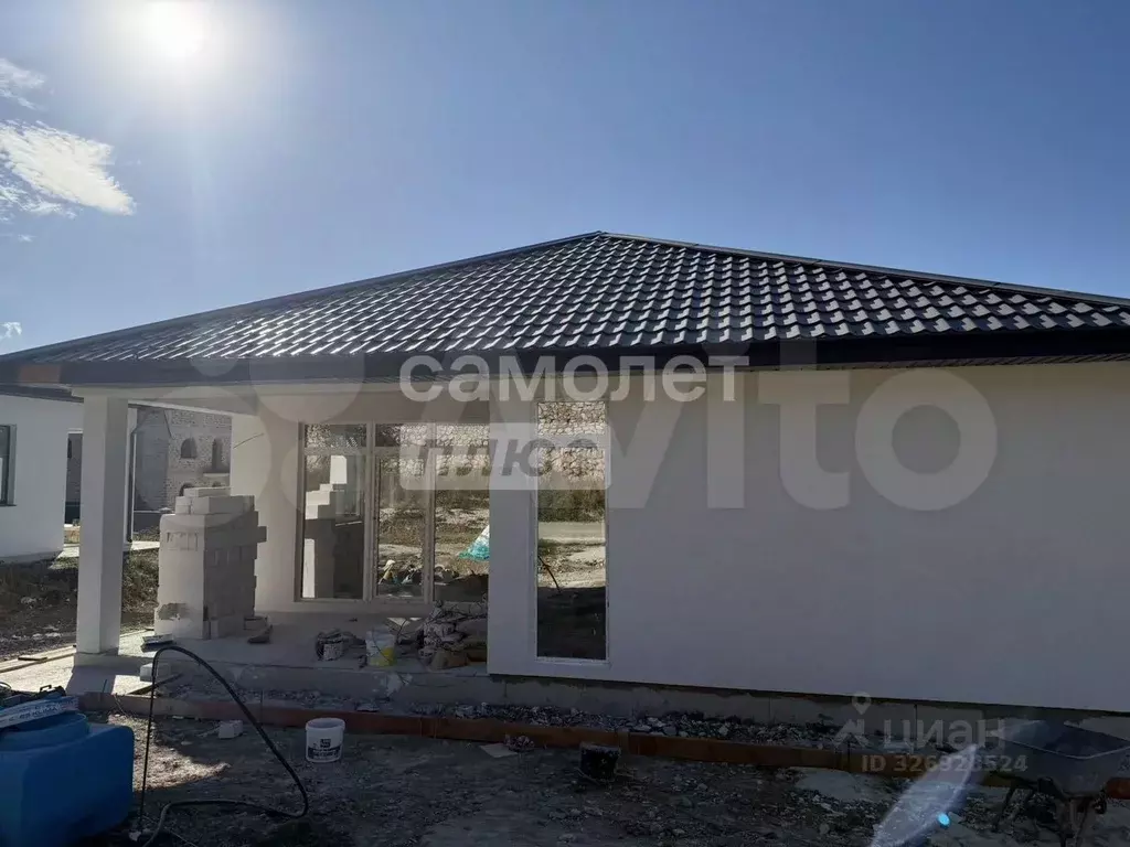 Дом в Севастополь с. Орлиное, ул. Тенистая, 9 (117 м) - Фото 1