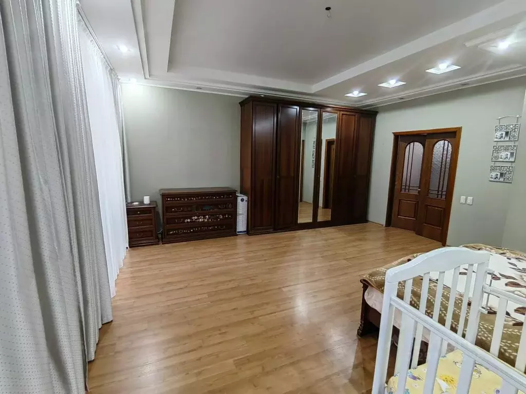 2-к кв. Брянская область, Брянск ул. Софьи Перовской, 57 (116.1 м) - Фото 2