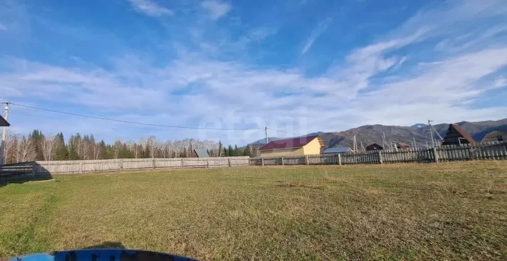 Участок в Алтай, Усть-Коксинский район, с. Верх-Уймон  (14.0 сот.) - Фото 1