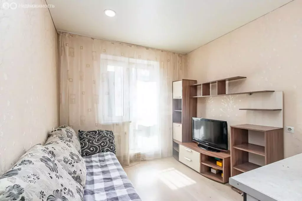 Квартира-студия: Тюмень, улица Новосёлов, 111 (15.2 м) - Фото 1