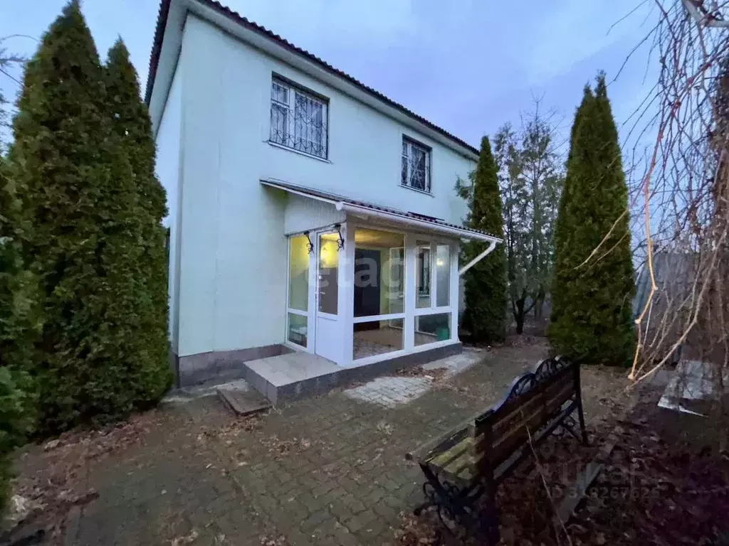 Дом в Белгородская область, Белгородский район, Никольское с/пос, с. ... - Фото 1