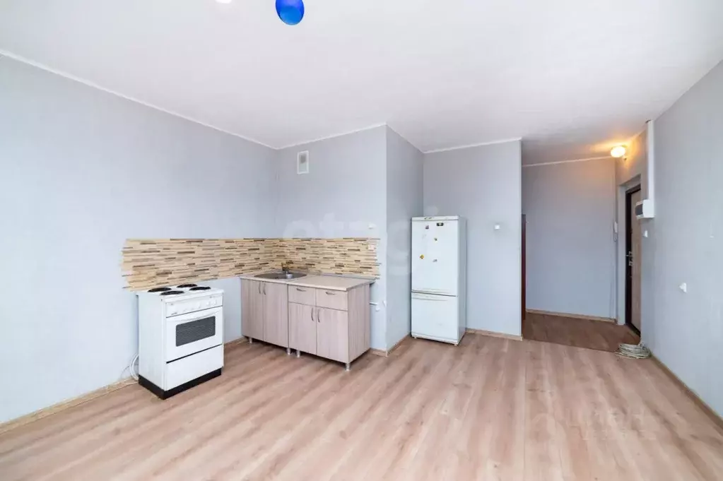 Студия Курганская область, Курган Заозерный жилрайон, 1-й мкр, ул. ... - Фото 1