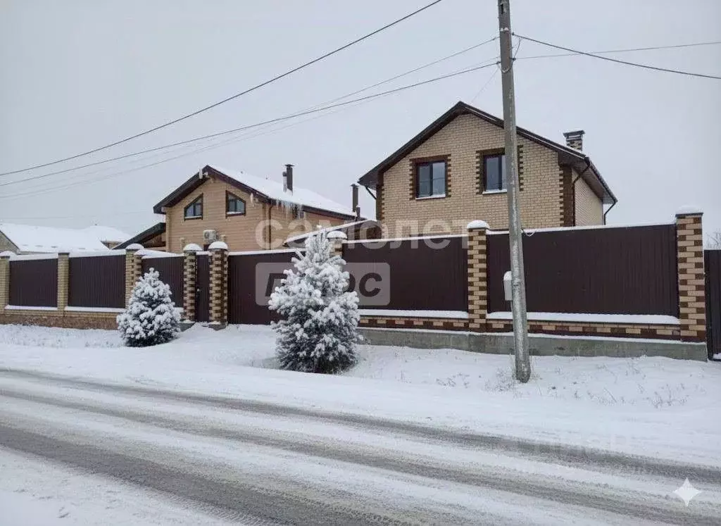 Дом в Челябинская область, Сосновский муниципальный округ, с. ... - Фото 1