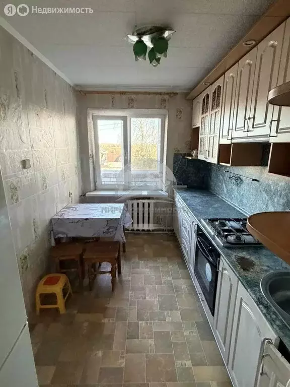 3-комнатная квартира: село Бронница, улица Мелиораторов, 1 (57.1 м) - Фото 2