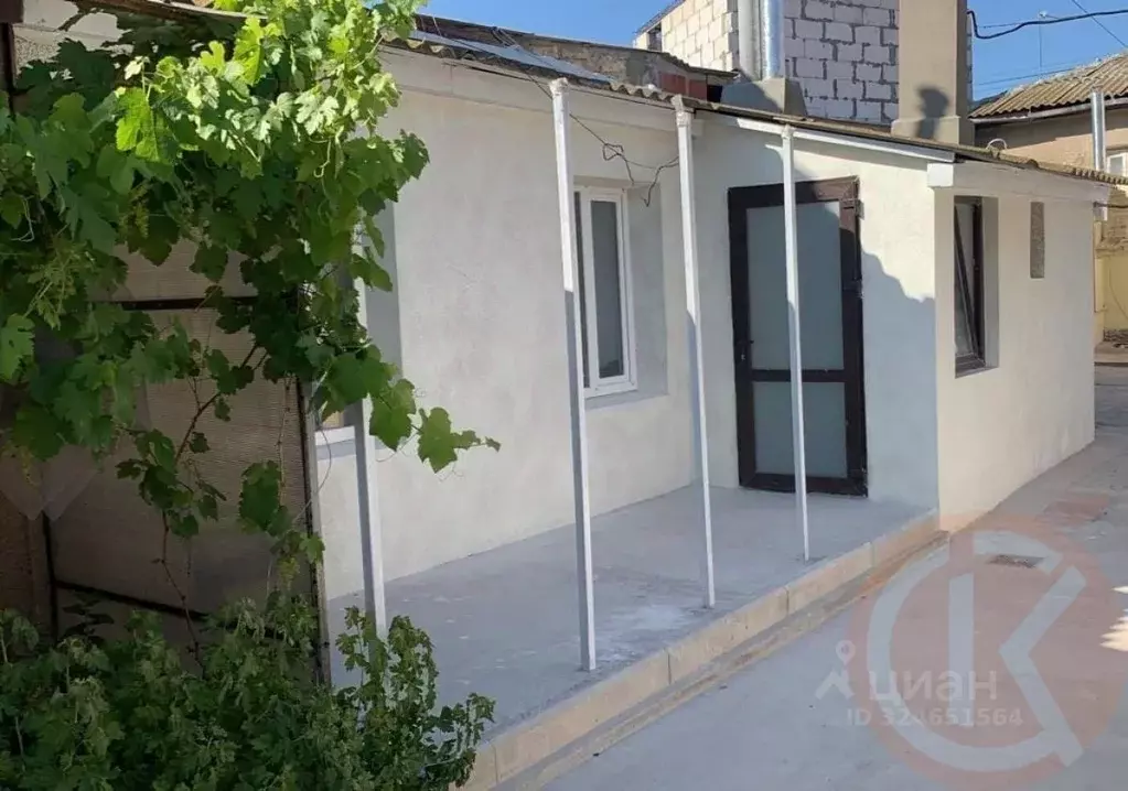 Дом в Крым, Евпатория пер. Малый, 3 (54 м) - Фото 1