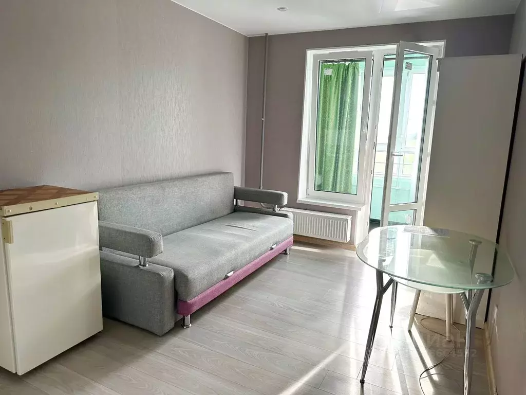 Студия Кировская область, Киров ул. Капитана Дорофеева, 10 (24.0 м) - Фото 1