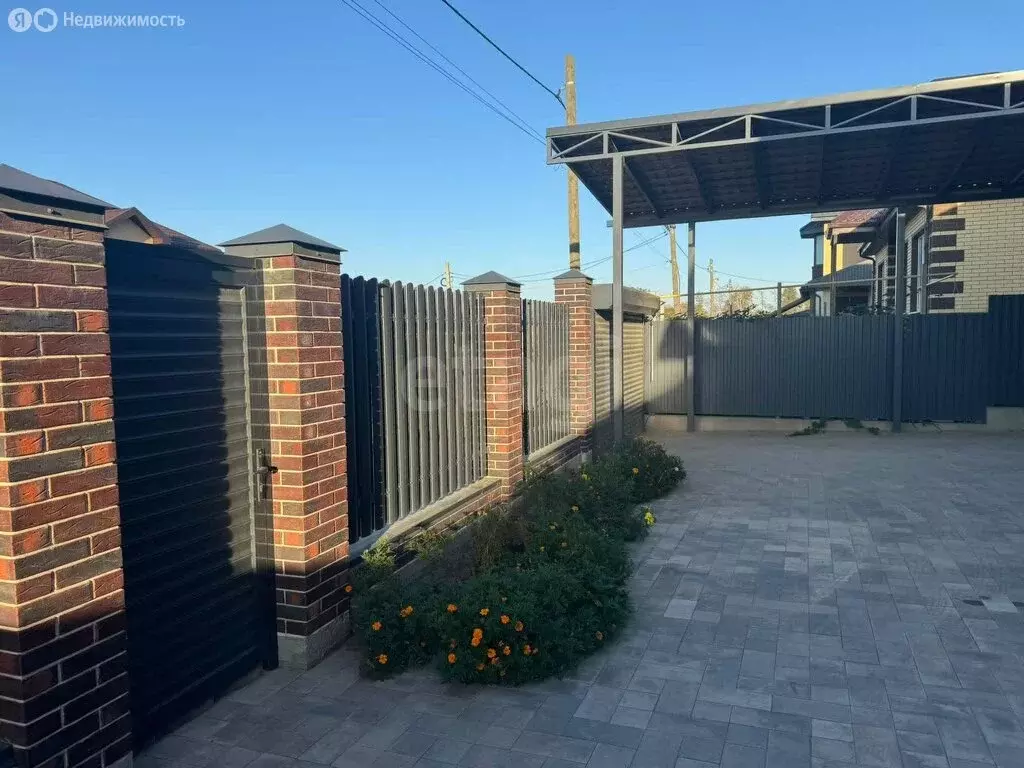 Дом в Аксай, Изумрудная улица (141 м) - Фото 1