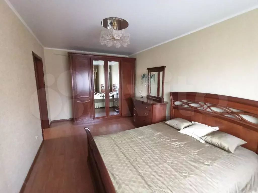2-к. квартира, 70 м, 10/17 эт. - Фото 0