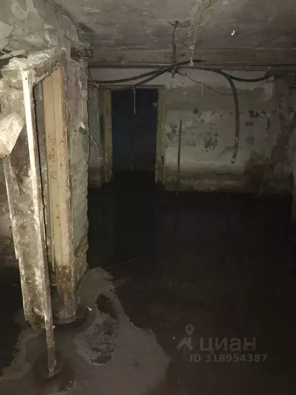Помещение свободного назначения в Свердловская область, Екатеринбург ... - Фото 0
