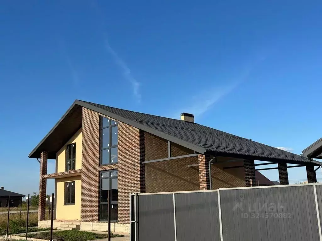 Дом в Краснодарский край, Динской район, Новотитаровская ст-ца ... - Фото 2