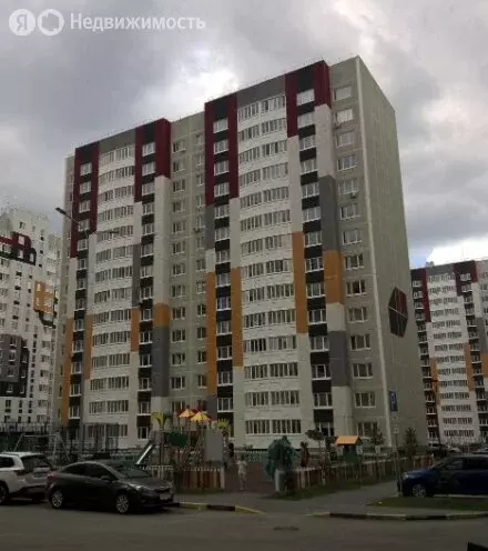 2-комнатная квартира: Тюмень, улица Валентины Трофимовой, 4к1 (67.5 м) - Фото 0