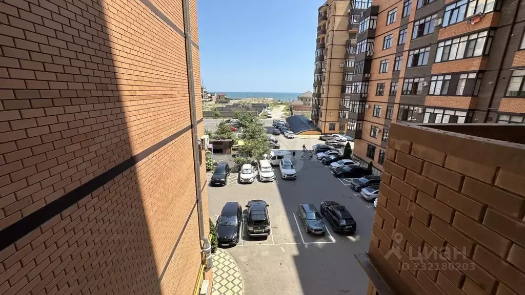 2-к кв. Дагестан, Каспийск ул. М. Халилова, 48Б (84.0 м) - Фото 1