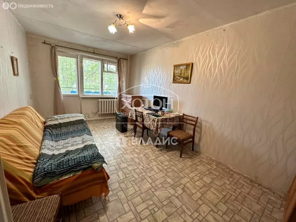 3-комнатная квартира: Элиста, 1-й микрорайон, 20 (58.2 м) - Фото 1
