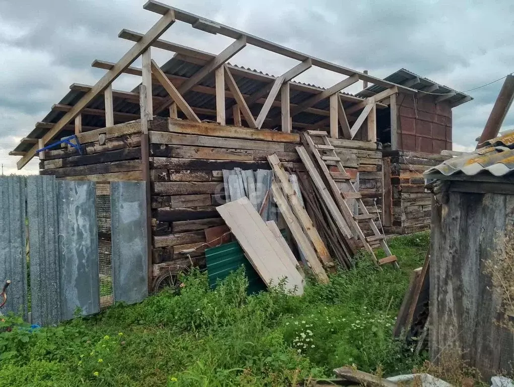 Дом в Челябинская область, Увельский район, с. Хуторка 1 Мая ул. (59 ... - Фото 0
