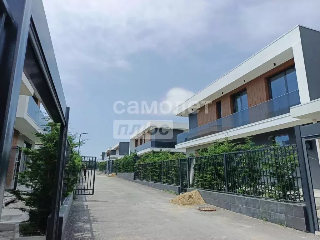 Коттедж в Краснодарский край, Геленджик Просторный пер. (398 м) - Фото 1